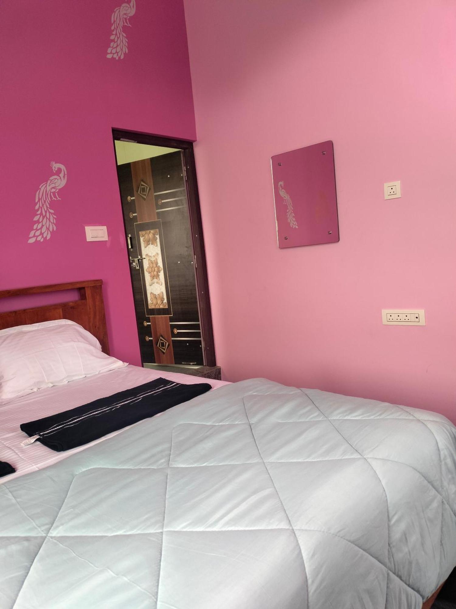 Supritha Homestay Hampi Ngoại thất bức ảnh