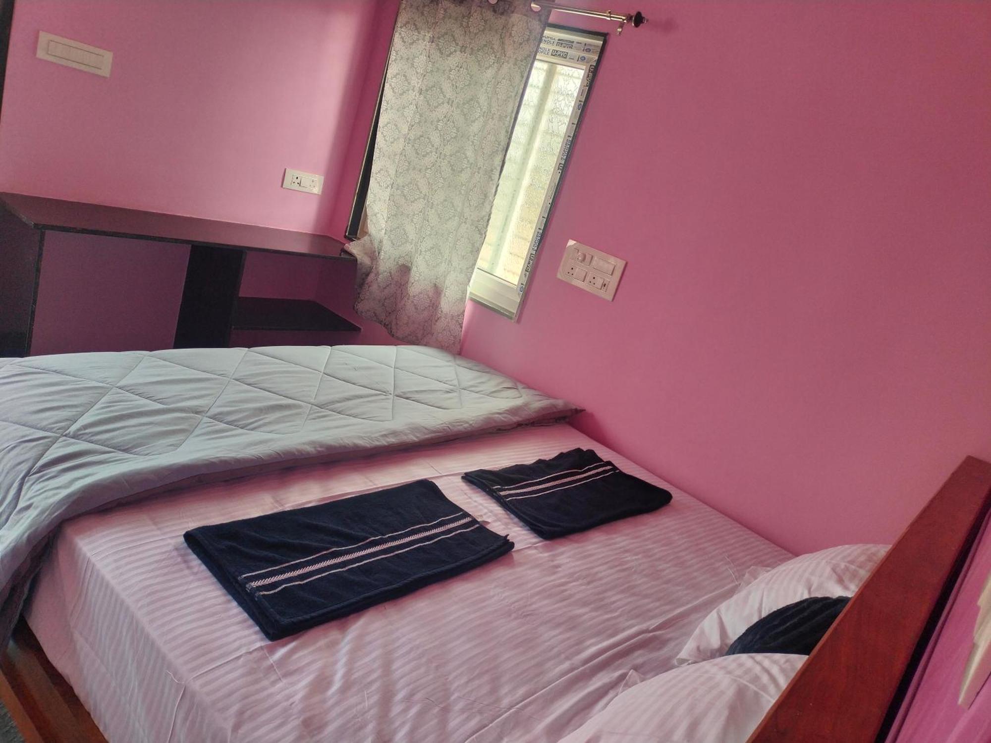 Supritha Homestay Hampi Ngoại thất bức ảnh